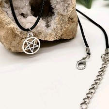 Inverted pentagram charm - pentagram,