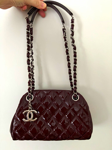 Chanel burgundy patent quilted - chanel,