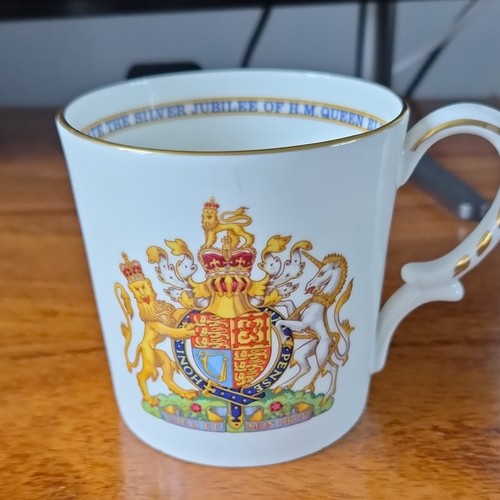 Aynsley bone china mug - bone,