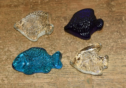 Mixed collection glass fish - mixed,