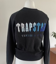 Trapstar Black Spellout