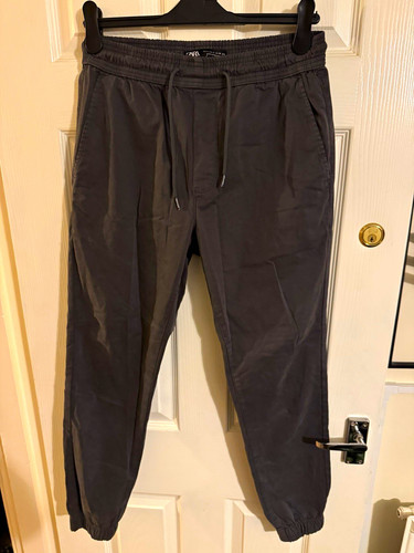 Zara men black jogger - men’s,
