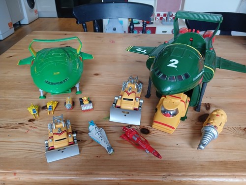 Vintage thunderbird toys - toys,