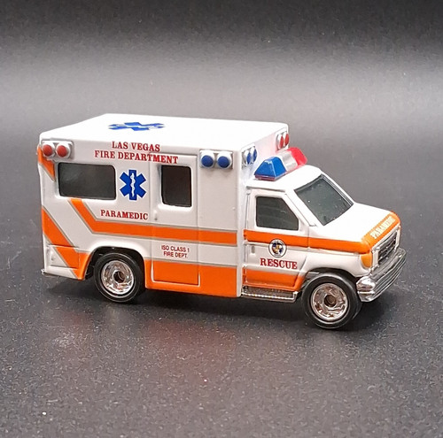 Matchbox 1995 ford ambulance - 1995,