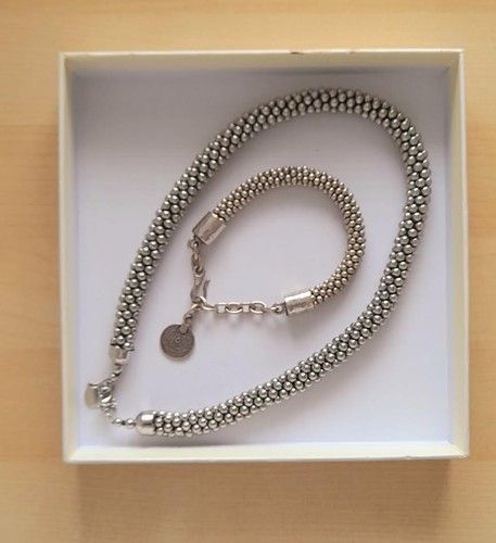 Costume jewellery necklaces - costume, jewellery,