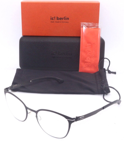 New berlin leona black - r.,