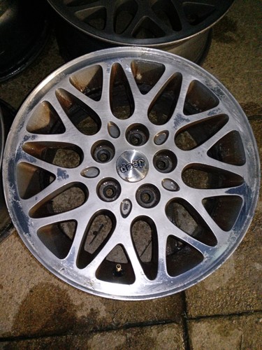 Jeep cherokee snowflake alloy - cherokee,