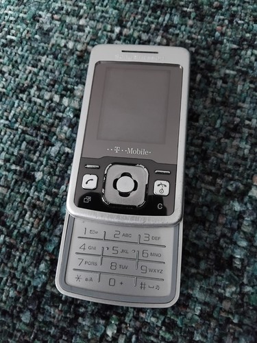 Sony ericsson t303 slider - t303,