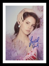 LANA DEL REY AUTOGRAPHED SIGNED & FRAMED PHOTO PRINT