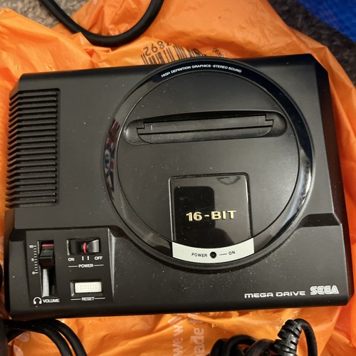 Sega mega drive mini console - sega,