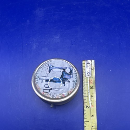 Round metal pill box tin - round,