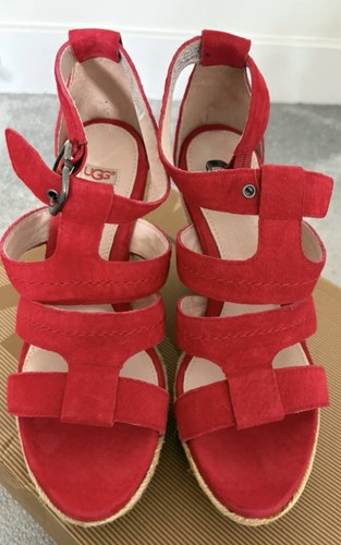 Uggs red suede - uggs,