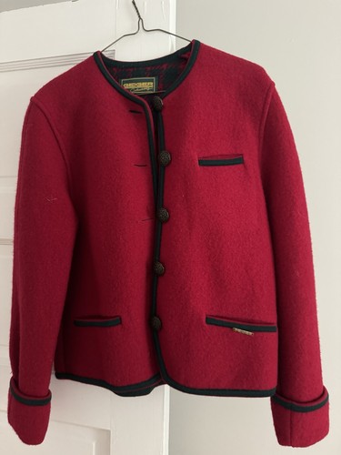 Vibrant red classic - red,
