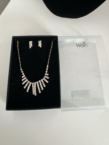 Wallis vintage style - vintage, crystal