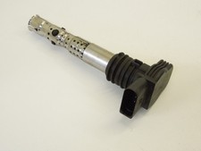 Audi A4 8E B7 1.8T Ignition Coil Pack 06B905115R