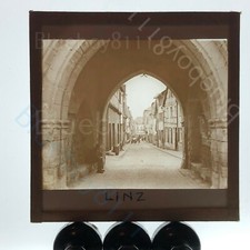 Linz through city walls gate magic lantern