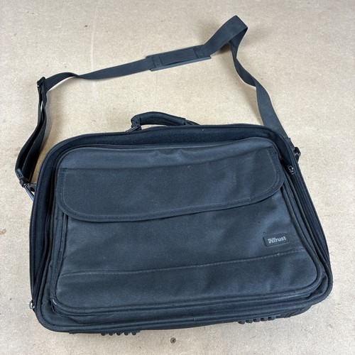 Trust soft laptop - , case