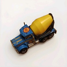 MATCHBOX Peterbilt Cement Company Ltd Truck in blue 1-80 1981 Made in MACAU