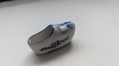 Delft mini blue - &, white