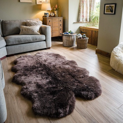 Chocolate sheepskin rug - chocolate,