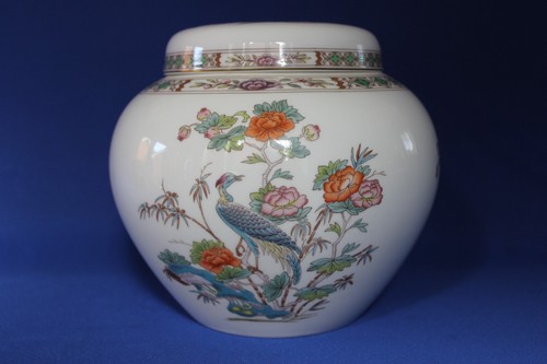 Large wedgwood kutani crane - kutani,