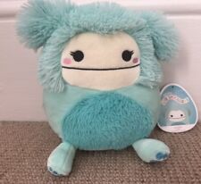Squishmallow joelle blue
