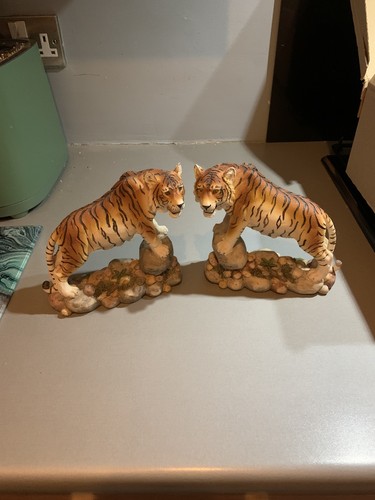 Endangered tigers regency - tigers, by