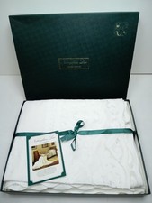 LAURA ASHLEY Nottingham Lace