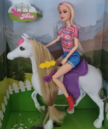 Barbie lookalike horse - barbie, &
