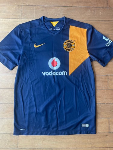 Kaizer chiefs football shirt - football,