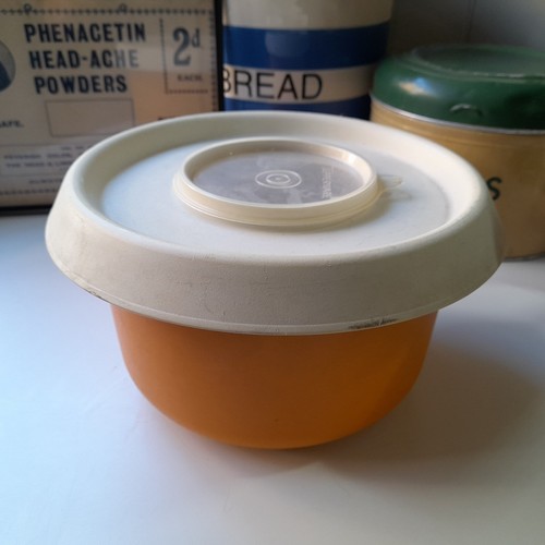 Vintage tupperware mixing - tupperware,