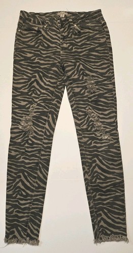 Easel animal print - easel, jeans