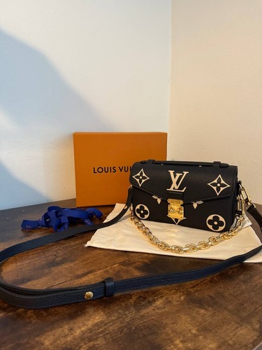 Louis vuitton pochette metis - louis,