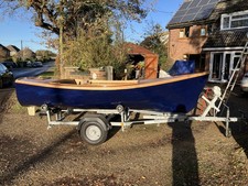 Electric Project Boat with De