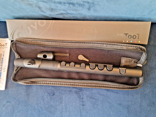 Beginner flute nuvo toot - nuvo, 'toot'