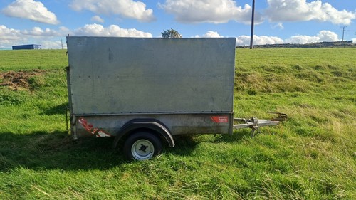 Galvanised sheep trailer - galvanised,