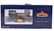 Bachmann 31-335 Class 04 Diesel Shunter: OO Gauge Model Railway Locomotive Boxed