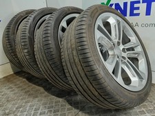 Set Genuine 19 Inch AUDI Q3