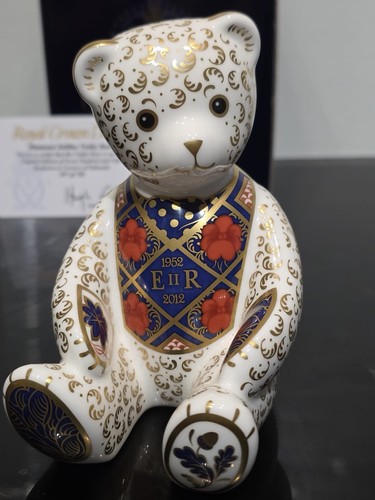 Royal crown derby - royal,