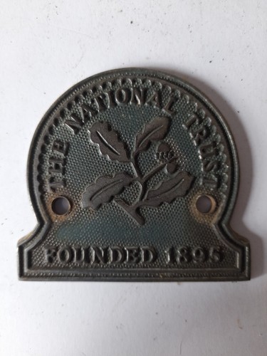 National trust badge grill - national,