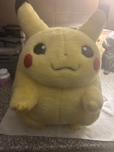 Pikachu jumbo plush toy - jumbo, 16"