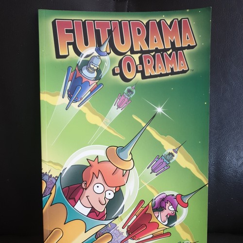 Futurama cartoon book - futurama:,