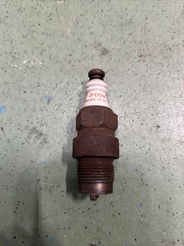Antique champion spark plug - antique, 3