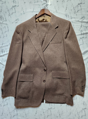 Levi vintage brown action - vintage,