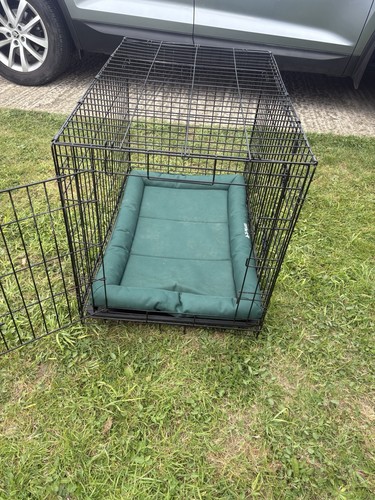 Dog crate medium size used - crate,