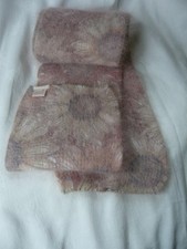 Wonder Weave Angora Dusty Pink Daisy Pattern Scarf/Cravat