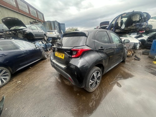 2025 toyota yaris - 2025, design