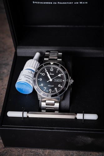 Sinn 104 pilot watch - st,