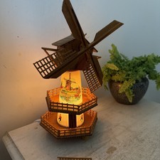 Vintage Scrap Built Table Lamp Music Box Windmill Working