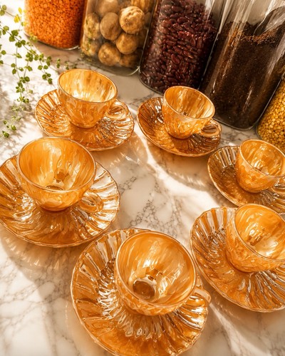 Amber glass swirl - amber, &